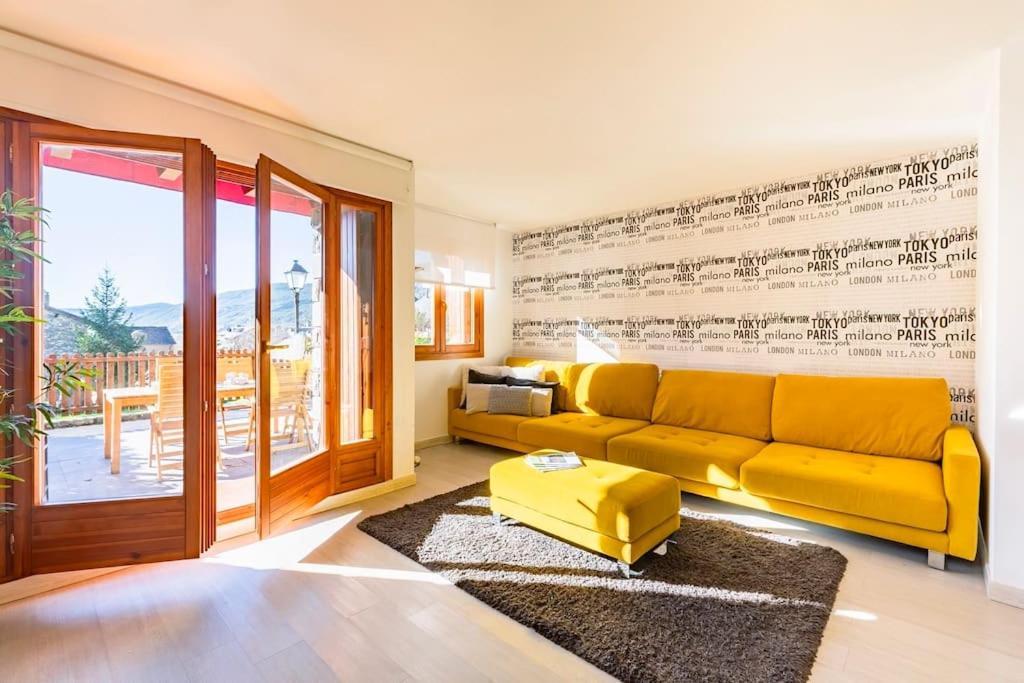 דירות Villanúa Casa Nieves מראה חיצוני תמונה